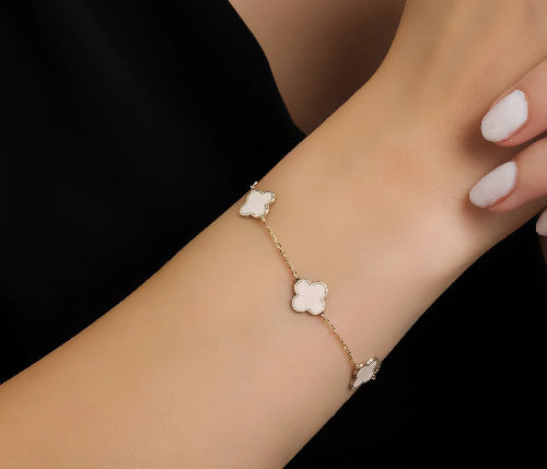 Clover bracelet